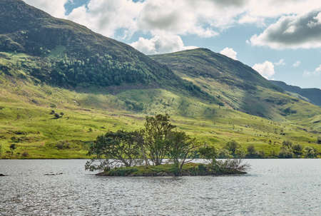From the Lake District to Loch Lomond: Exploring the Best Waterways for Paddling Holidays in Britain