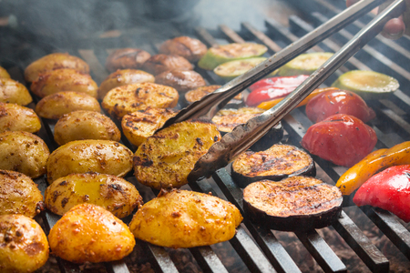 One-Pot Veggie Delights: Vegetarian British Recipes for Outdoor Cooking