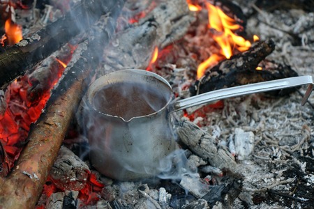 British Vegan and Vegetarian Picnic Classics for Festive Camping Feasts