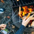 Improvised Cooking Tools: Bushcraft Solutions for Stove-Free Meals in the British Outdoors
