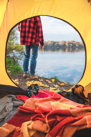 How to Organise Clothes and Footwear for Family Camping in All Seasons