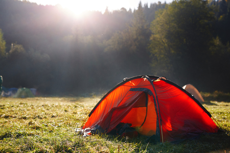 Leave No Trace: Responsible Bushcraft and Wild Camping Ethics in the UK